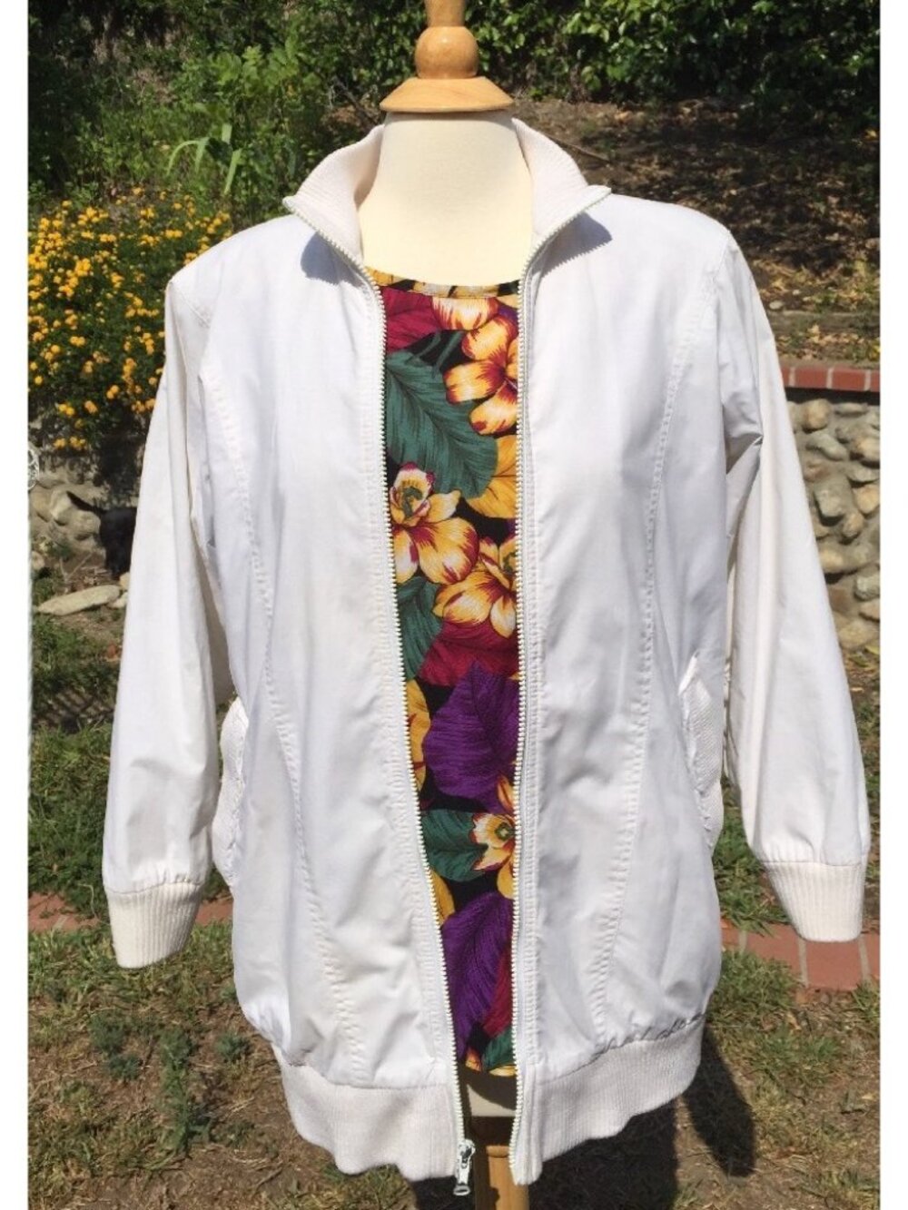 M3~ Vintage Women's London Fog White Windbreaker Jacket Size S Reg